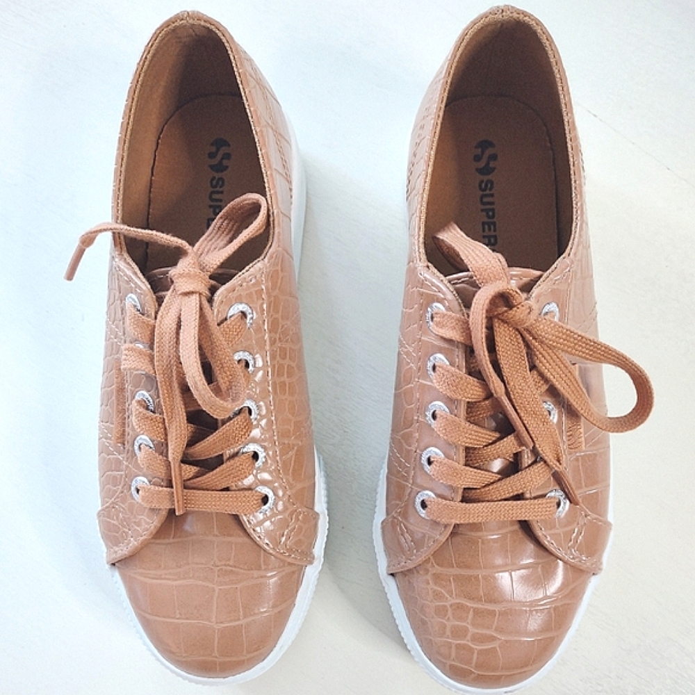 Superga Tan Croc-Embossed Platform Sneakers Size 6 - Picture 2 of 11